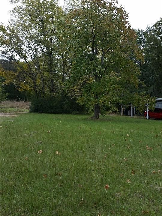 1st image of Lee Dr