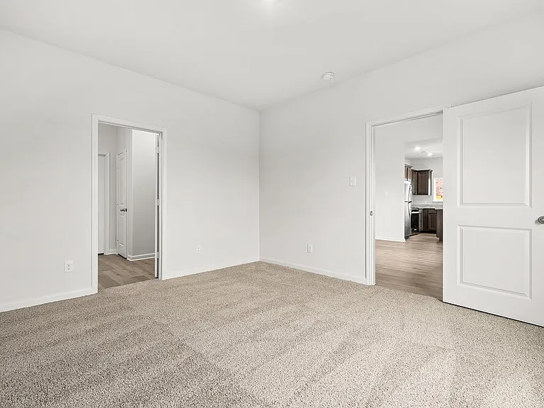 309 Julian Davis Dr — Photo 12