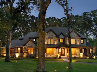 1 Holiday Ln, Saint Louis, MO 63131