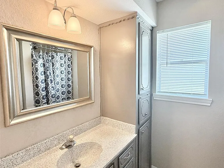 12426 Foxburo Dr — Photo 12