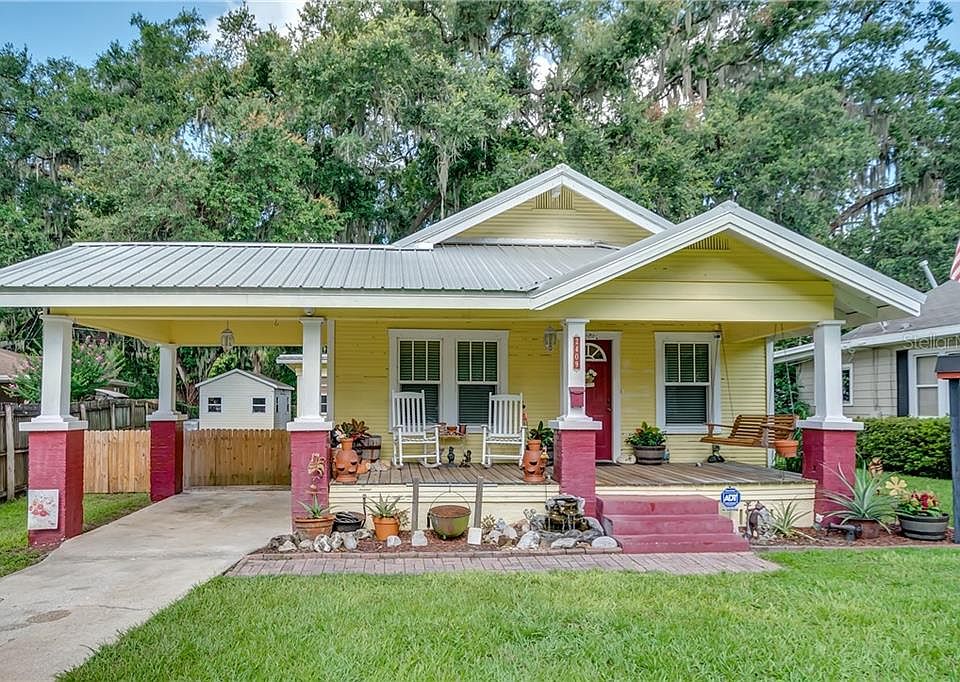 1st image of 2409 Circle Dr