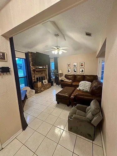 2148 Sunstone Dr Photo 1