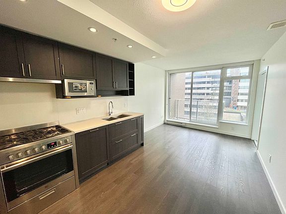 5th image of 5665 Boundary Rd #818