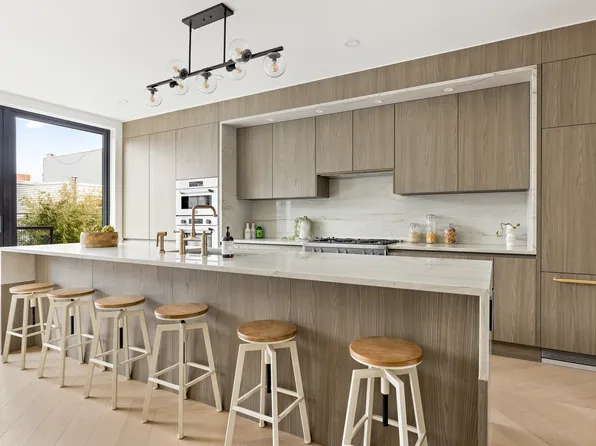 96 Coffey Street image 2 of 25