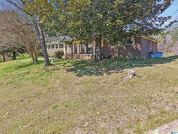 3rd image of 81 Clarks Dr