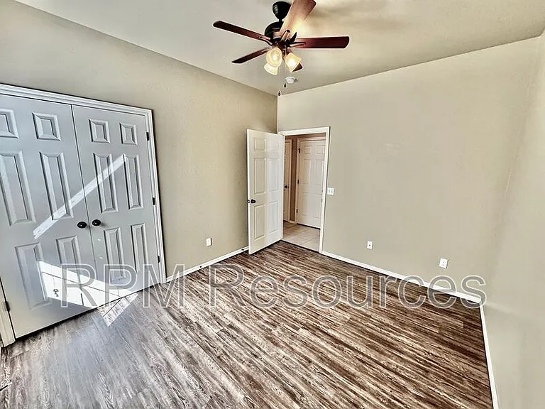 151 Bison Court Way — Photo 16