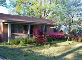 6212 I St, Little Rock, AR 72207