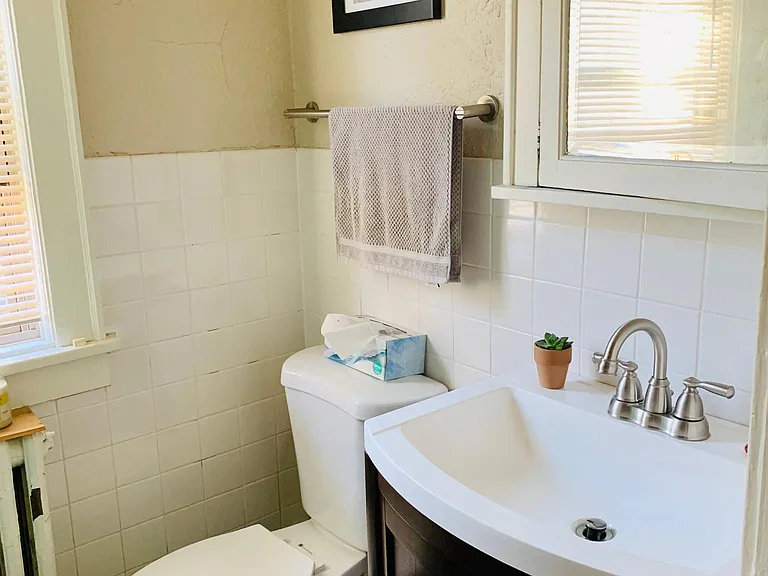 4538 Nicollet Ave — Photo 8