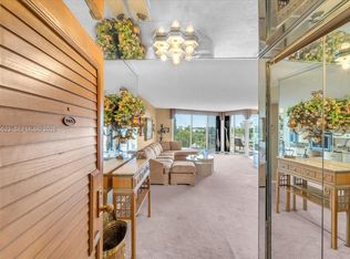 1000 Quayside Ter APT 701, Miami, FL 33138