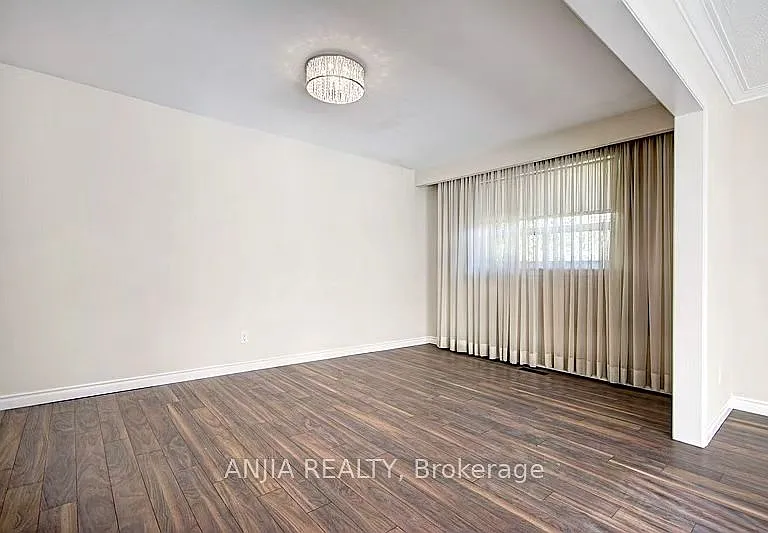 80 Alamosa Dr #UPPER — Photo 5