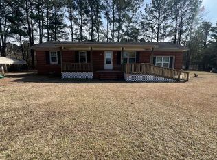 133 Oliver Cooper Rd, Richlands, NC 28574