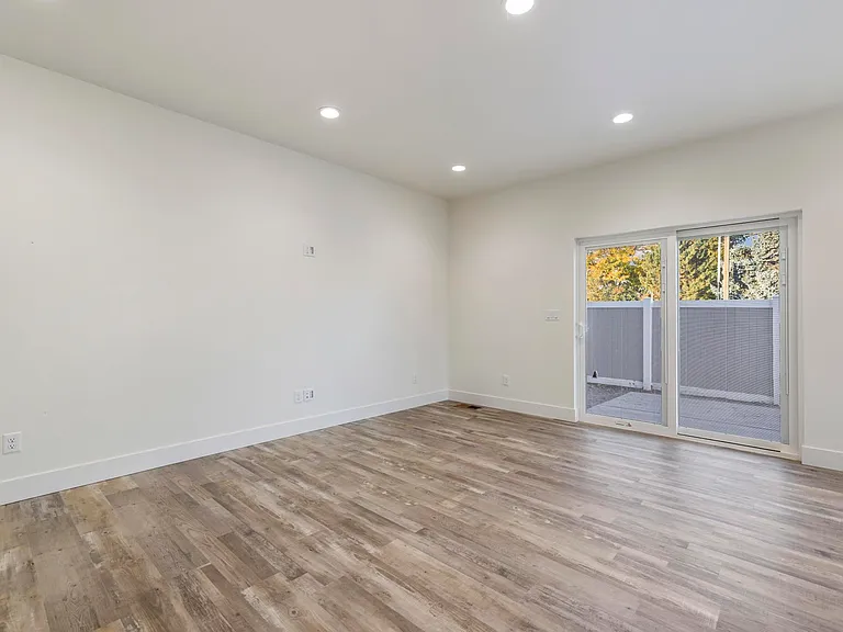 632 Cheri Ct — Photo 14