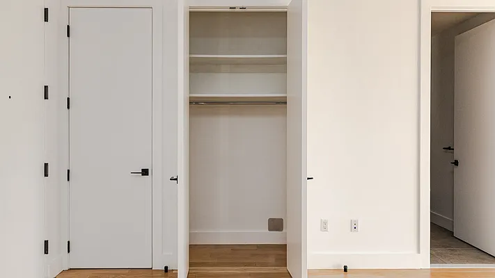 Rented by Nooklyn NYC LLC | media 14