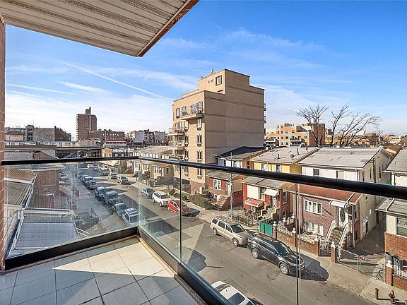 3rd image of 3031 Brighton Fifth St #3C