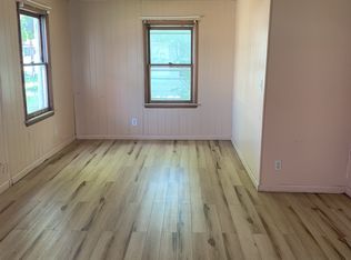 100 N Cedar St, Commerce, OK 74339