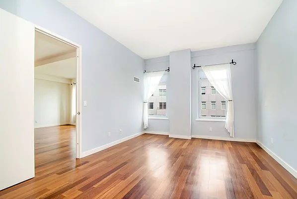 Rented by Compass | media 11