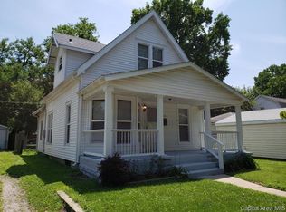 110 W Cedar St, Springfield, IL 62704