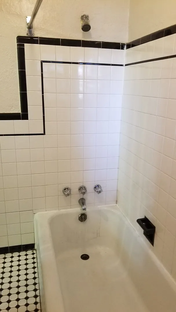 4141 Girard Ave. — Photo 2
