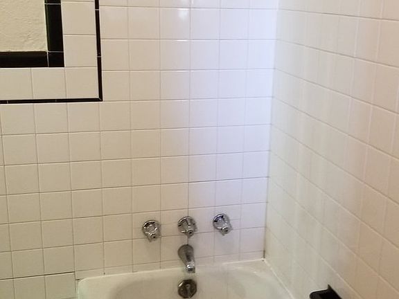 3rd image of 4141 W Girard Ave APT 1