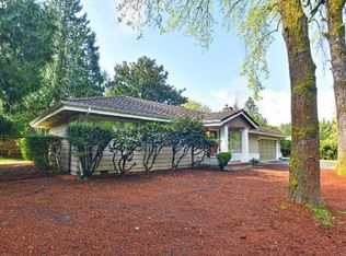 8240 SW Garden Home Rd, Portland, OR 97223