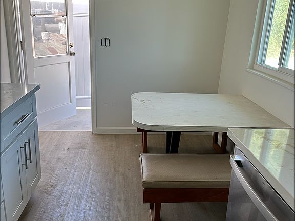 Dining table in Kitchen