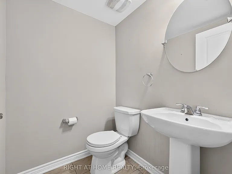 116 Conifer Creek Cir — Photo 6