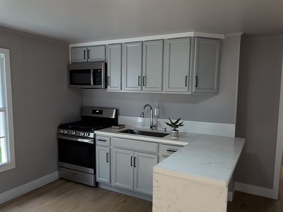 3rd image of 5333 Vanderlin St