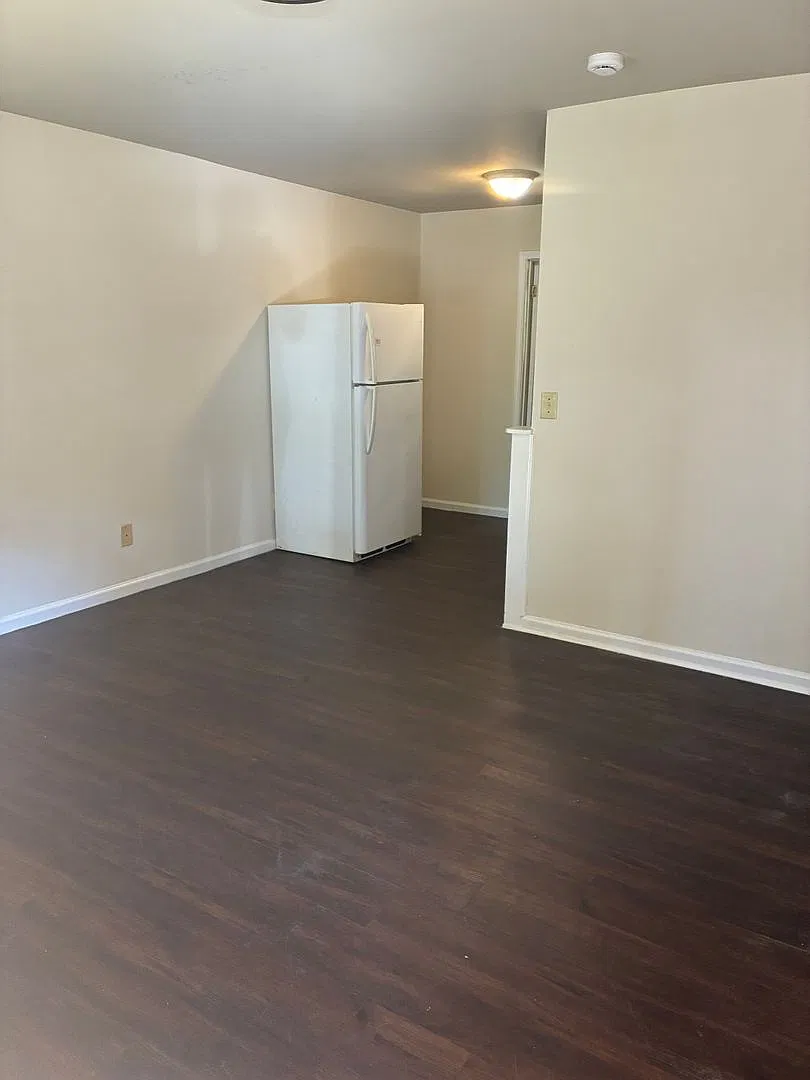 510 29th Place — Photo 3