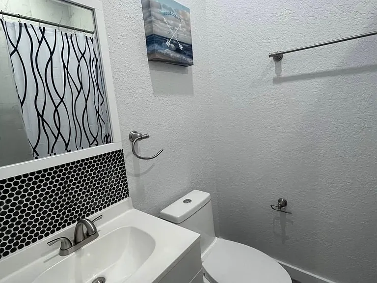 10259 SW 225th Ln — Photo 7