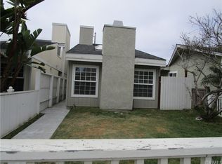 207 Indianapolis Ave, Huntington Beach, CA 92648