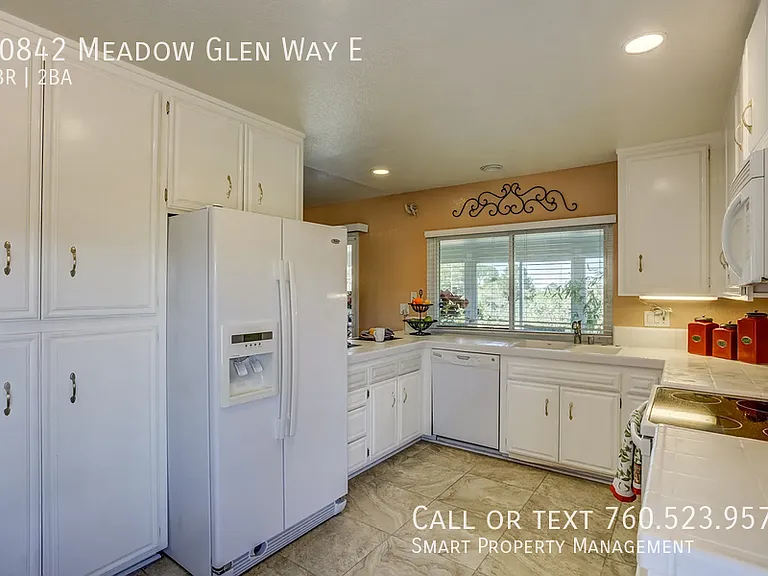 10842 Meadow Glen Way E — Photo 10