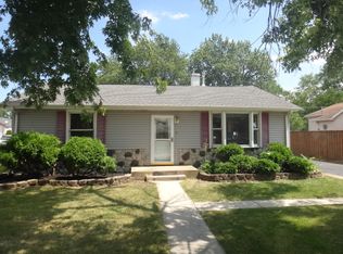 7535 Lockwood Ave, Burbank, IL