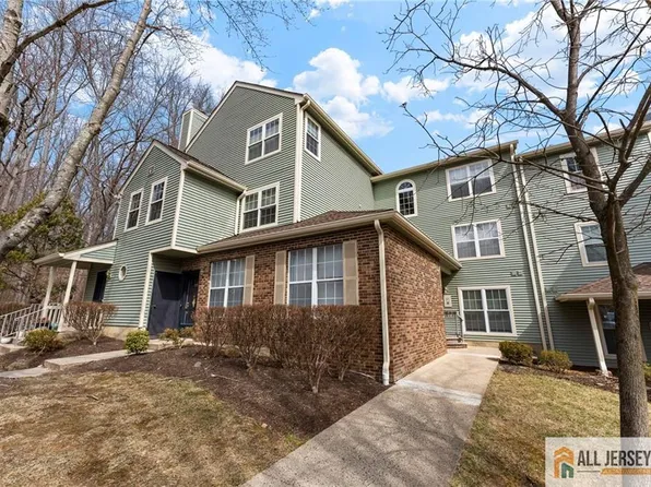 6151 Cedar Ct S, Monmouth Junction, NJ 08852