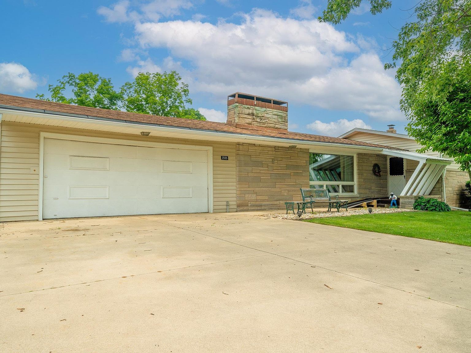 2505 Hillside Dr, Logansport, IN 46947 | Zillow