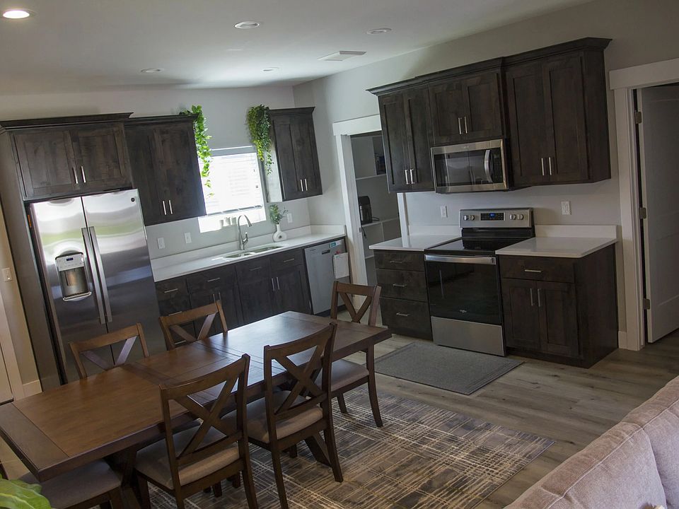 kitchen from livingroom