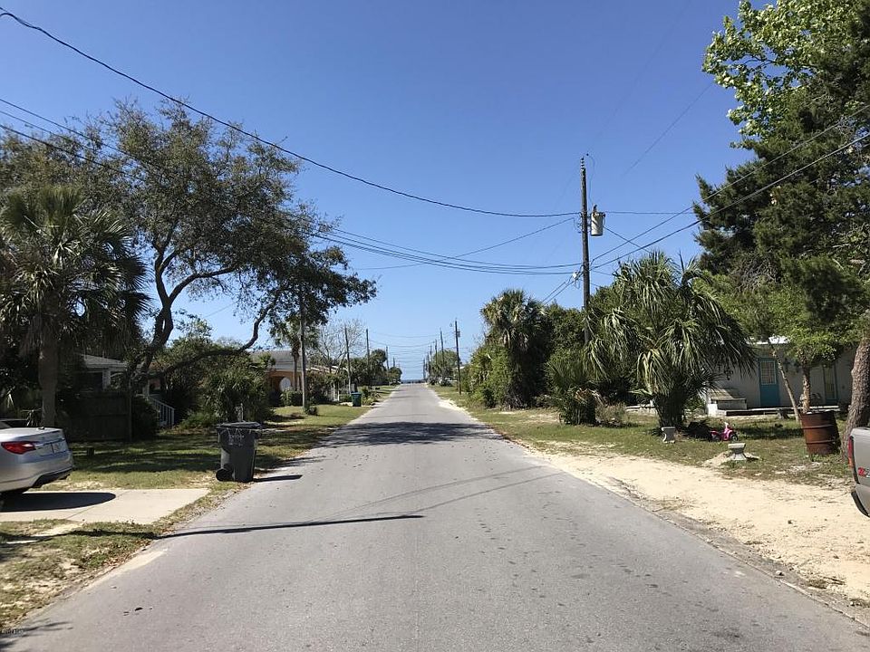 1st image of 218 Casa Pl