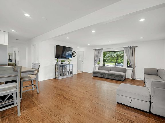 4th image of 12617 W Francis Rd