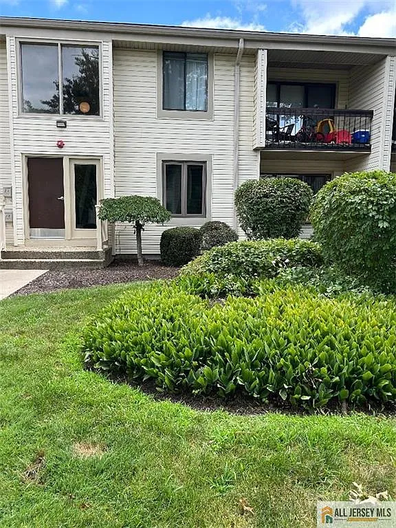 2 bed, 2.0 bath, $2,500 — Photo 2