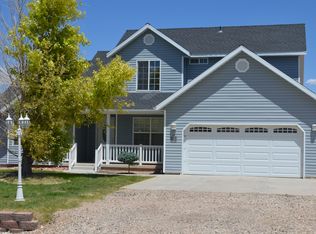 1533 E Highland Trails Rd, Enoch, UT 84721