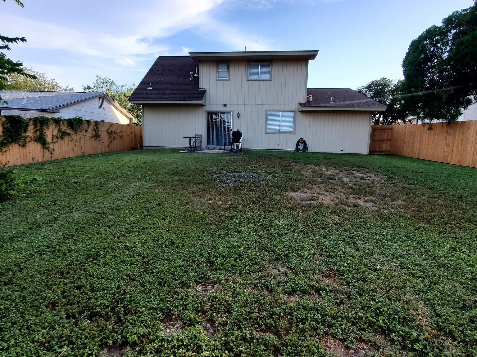 3 bed, 1216 sqft, $1,450 — Photo 4