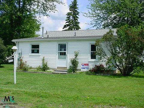 138 Marell St photo 1