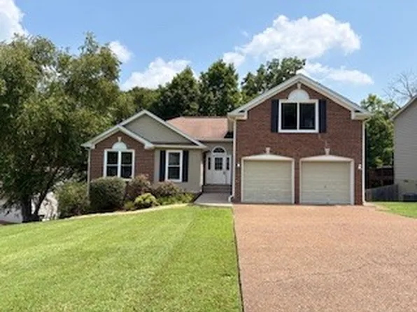2708 Leesa Ann Ln, Old Hickory, TN 37138