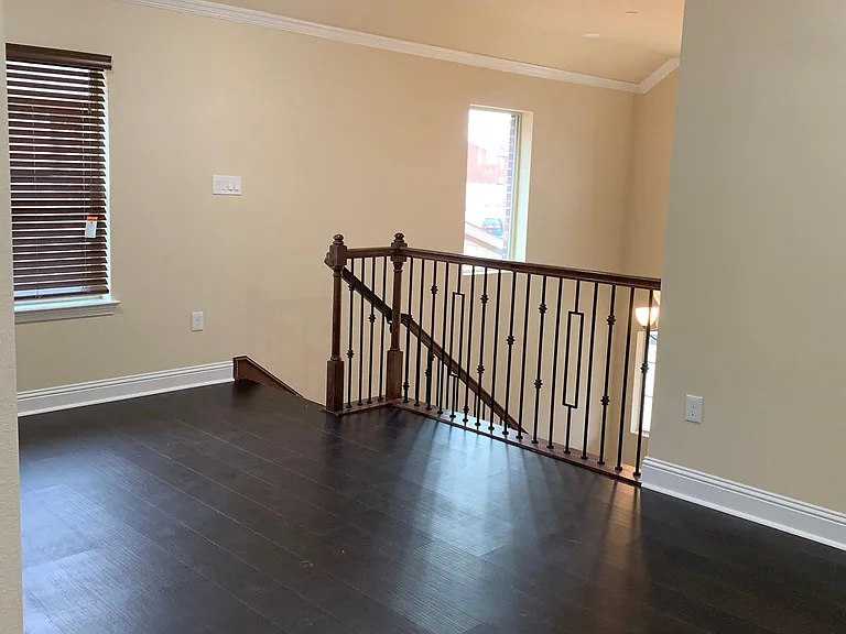 1703 Leann Ln — Photo 11