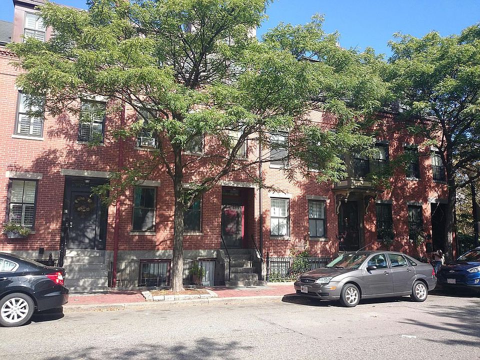 2nd image of 371 Shawmut Ave