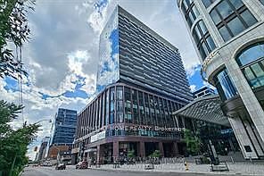 1st image of 480 Front St W #2013