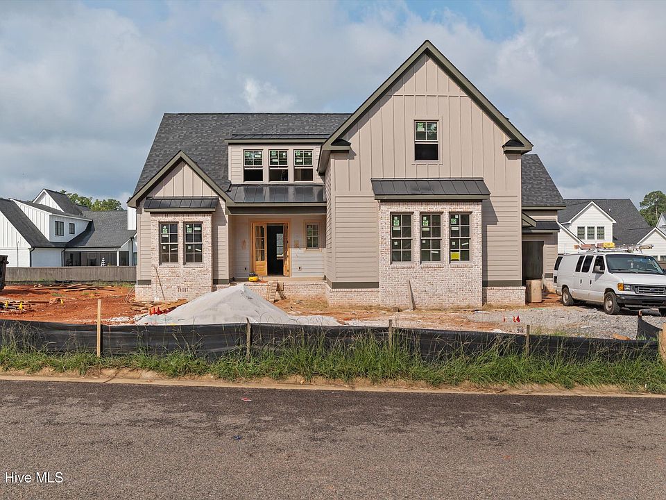 1st image of 3130 Carillon Way