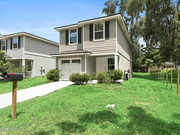 3rd image of 8339 WOODS Avenue