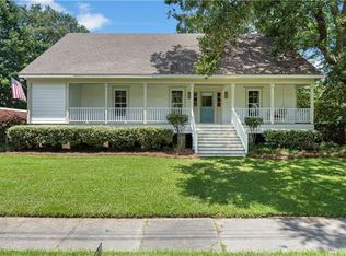 262 East St, Mandeville, LA 70448