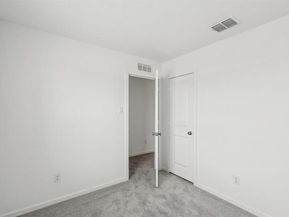 2nd image of 901 Blue Heron Dr