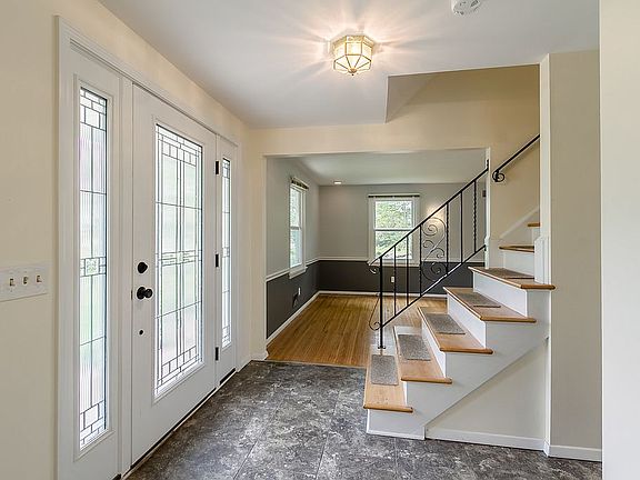 5th image of 14 Tolewood Dr